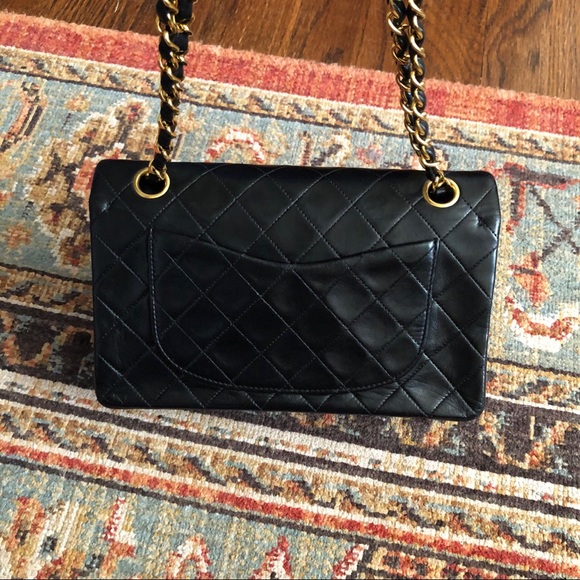 SOLD***Chanel Vintage Classic Double Flap Bag - Picture 3 of 13